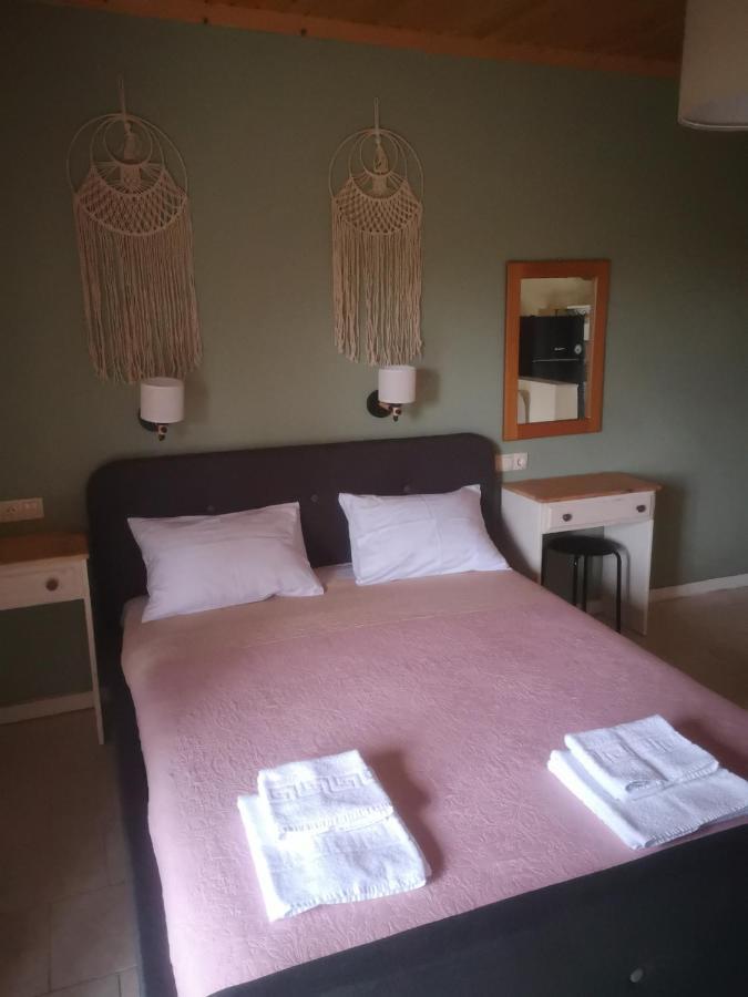 Achillion B&B Paralía Skotínis 외부 사진