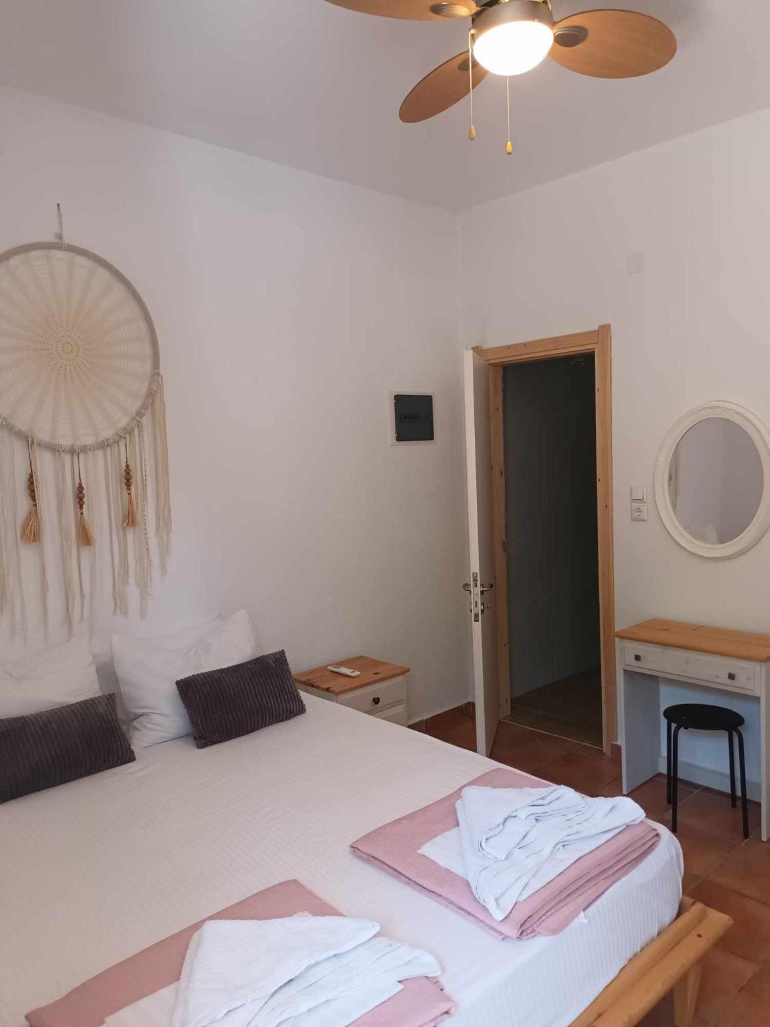 Achillion B&B Paralía Skotínis 외부 사진