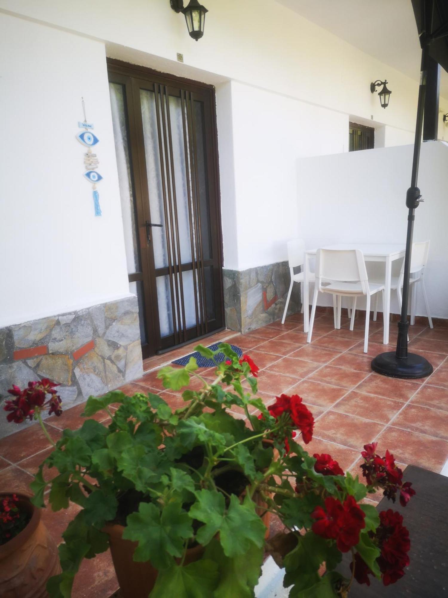 Achillion B&B Paralía Skotínis 외부 사진